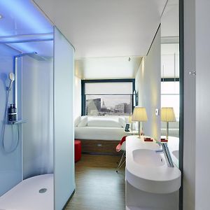 Kamer met een King Size Bed